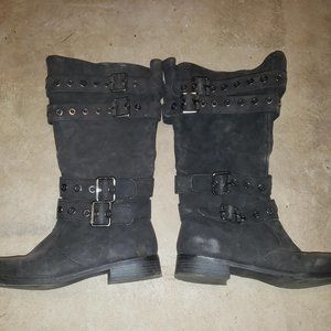 dark gray boots with buckles